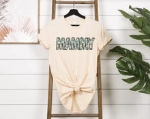 Load image into Gallery viewer, Daisy Name Tee
